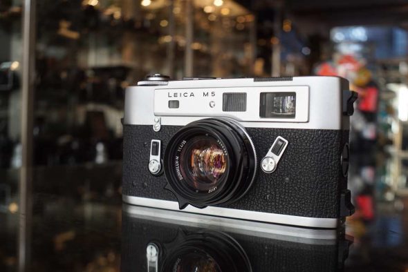 Leica M5 body chrome 3-lug with CLA