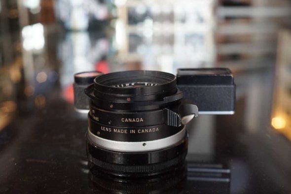 Leica Summilux 35mm F/1.4 V2 with infinity lock and black paint goggles