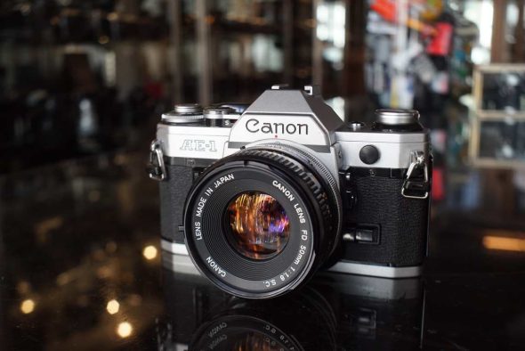 Canon AE-1 + Canon FD 50mm f/1.8 SC kit