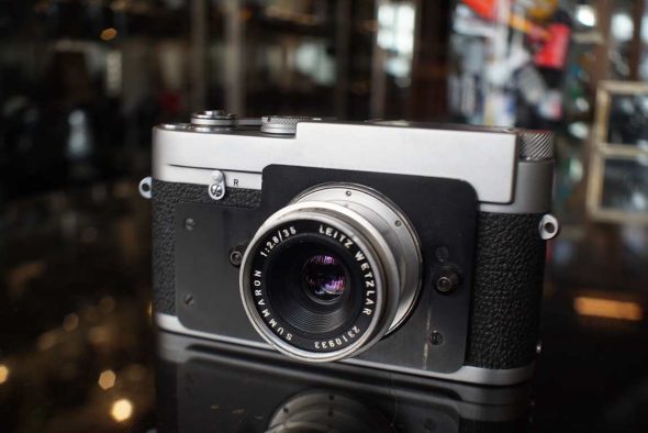 Leica 24x27mm postcamera with hardmounted Summaron 35mm F/2.8