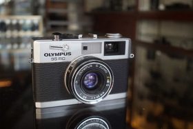 Olympus 35RC compact fixed lens rangefinder