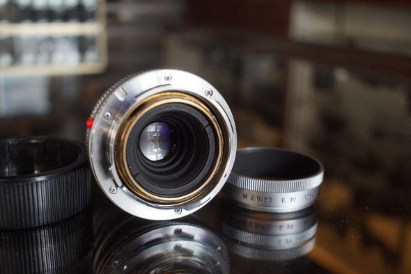 Leica Elmar-M 50mm F/2.8 lens Silver with 12549 hood