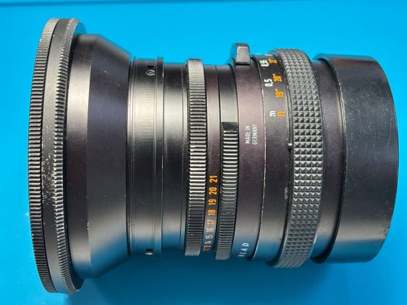 Hasselblad Zeiss Distagon 40mm F/4 CF FLE lens