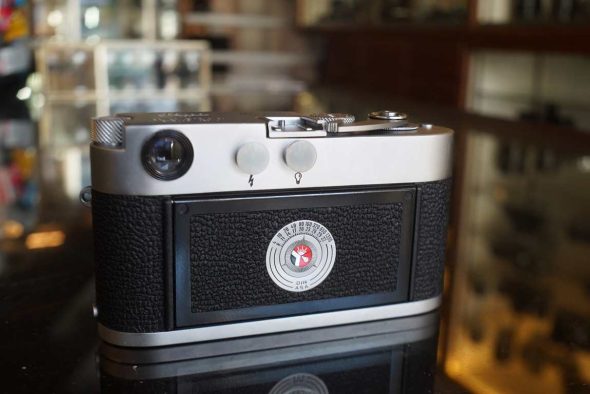 Leica M2 body (button rewind) + Elmar 50mm F/2.8 lens