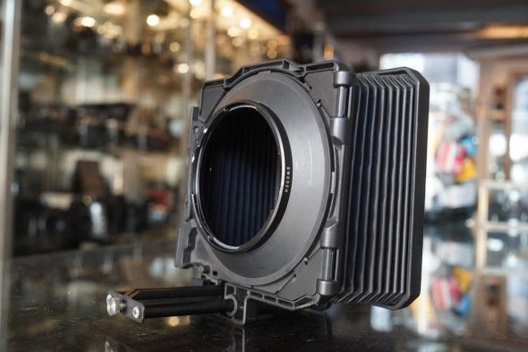 Hasselblad pro shade 6093 for Bay60 lenses