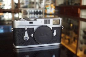 Leica M2 body