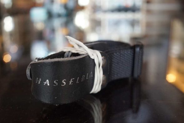 Hasselblad Strap, modern wide version