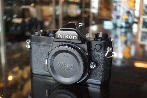 Nikon FM black 35mm SLR body