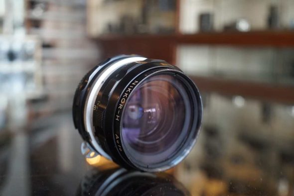 Nikon Nikkor-H 28mm f/3.5 AI