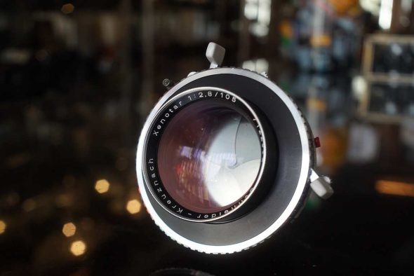 Schneider-Kreuznach Xenotar 105mm F/2.8 lens in Compur 1 shutter