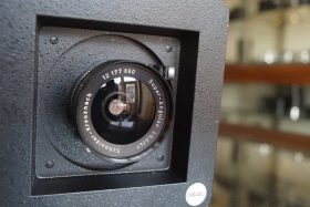 Schneider-Kreuznach Super-Angulon 47mm F/5.6 lens in shutter and special cambo board