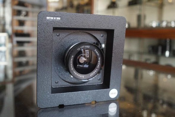 Schneider-Kreuznach Super-Angulon 47mm F/5.6 lens in shutter and special cambo board