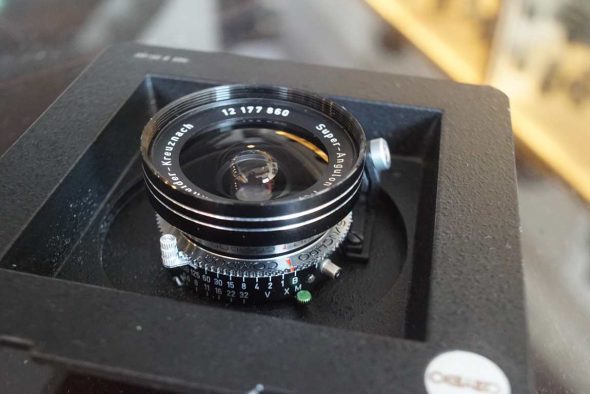 Schneider-Kreuznach Super-Angulon 47mm F/5.6 lens in shutter and special cambo board