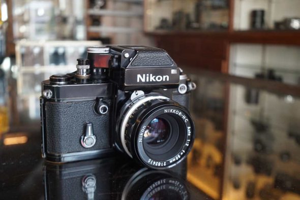 Nikon F2 Photomic + Nikon Nikkor-HC 1:2 / 50mm