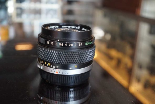 Olympus OM Zuiko 1:1.4 / 50mm