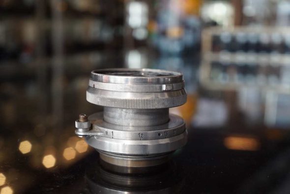 Carl Zeiss Jena Sonnar 1:2 / 5cm lens for Leica screw mount. collapsible