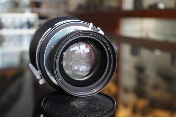 Schneider-Kreuznach Symmar-S 210mm F/5.6 lens in Copal-No.1 shutter