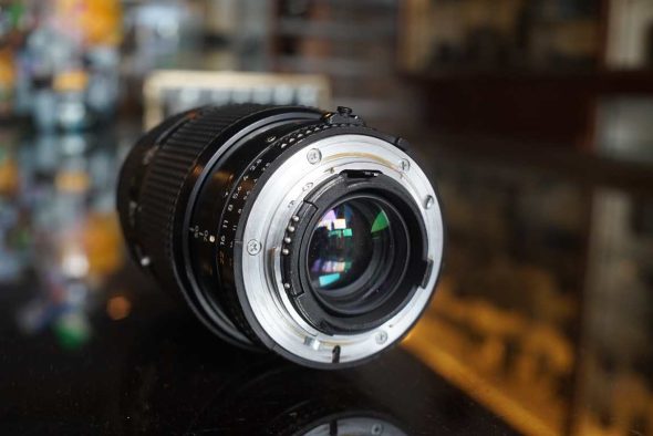 Nikon AF Nikkor 35-70mm F/2.8 lens