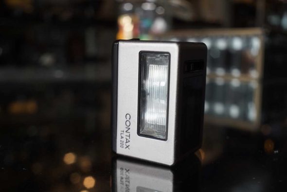 Contax TLA-200 flash titanium