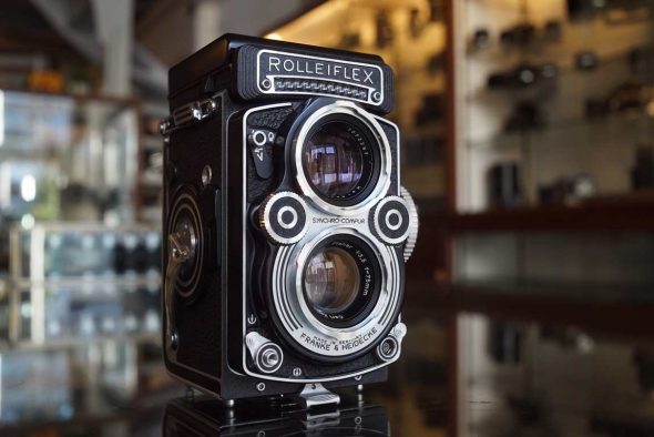 Rolleiflex 3.5F TLR camera, like new cosmetics and with CLA