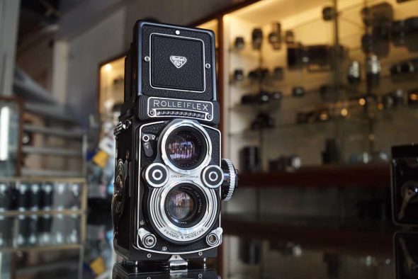 Rolleiflex 3.5F TLR camera, like new cosmetics and with CLA