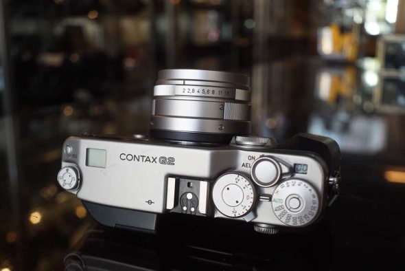 Contax G2 titanium + Planar 45mm F/2 T* lens