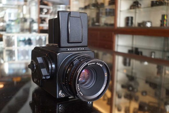 Hasselblad 500C/M black + 80mm F/2.8 CF + New A12 back