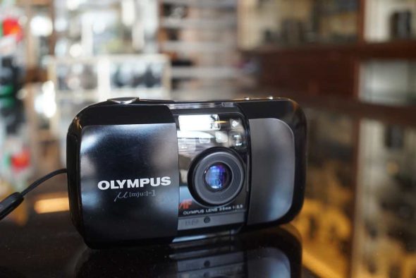 Olympus MJU-1 35mm point and shoot camera