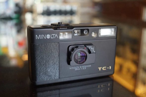 Minolta TC-1, limited black edition in leather case