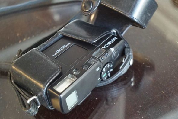 Minolta TC-1, limited black edition in leather case