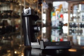 Bronica Speed Grip S for SQ 6×6 system