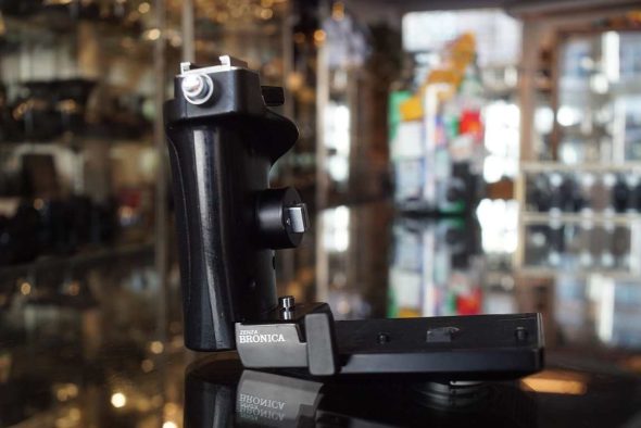 Bronica Speed Grip S for SQ 6×6 system