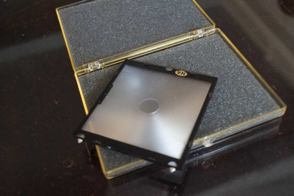 Mamiya RZ67 focusing screen type A, Matte with center dot