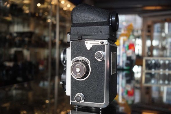 Rolleicord Vb, lacking front panel