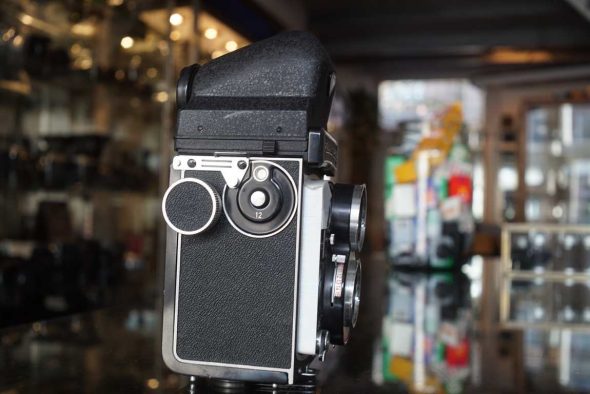 Rolleicord Vb, lacking front panel