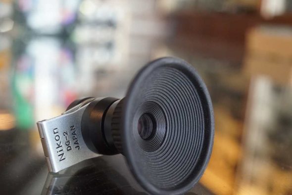 Nikon DG-2 viewfinder magnifier loupe finder
