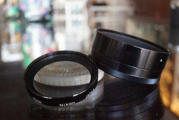 Nikon HN-12 polariser hood + 52mm Nikon Polariser filter