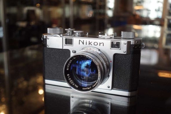Nikon S + Nikkor-S.C 1.4 / 5cm