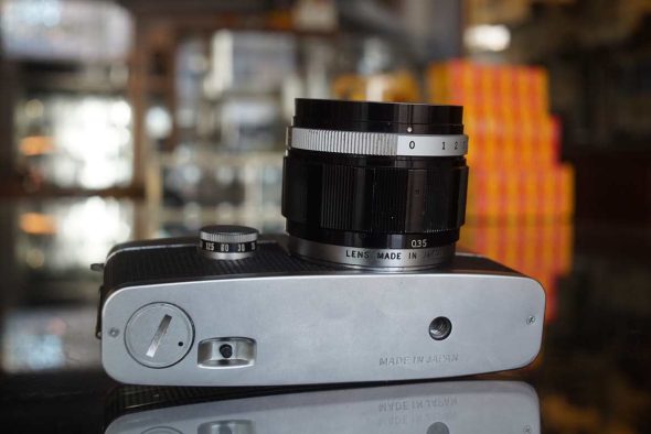 Olympus Pen FT + H.Zuiko 42mm f/1.2
