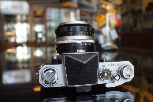 Nikon F, Eye level finder + Nikkor-S 1:1.4 / 5cm