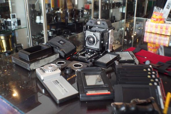 Horseman 985 camera outfit, full outfit case with many back and accessories