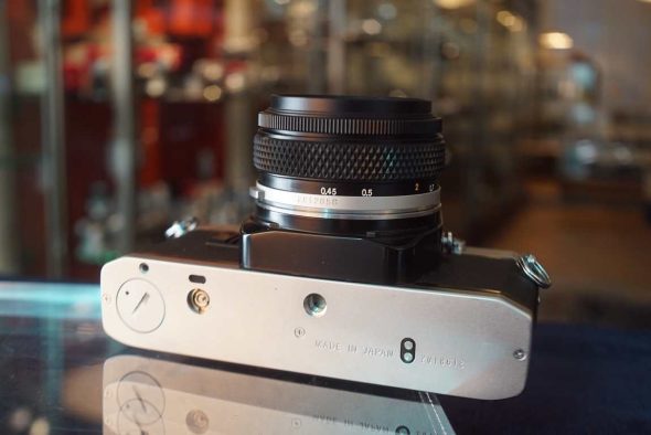 Olympus OM10 + OM Zuiko 50mm f/1.8 MC kit
