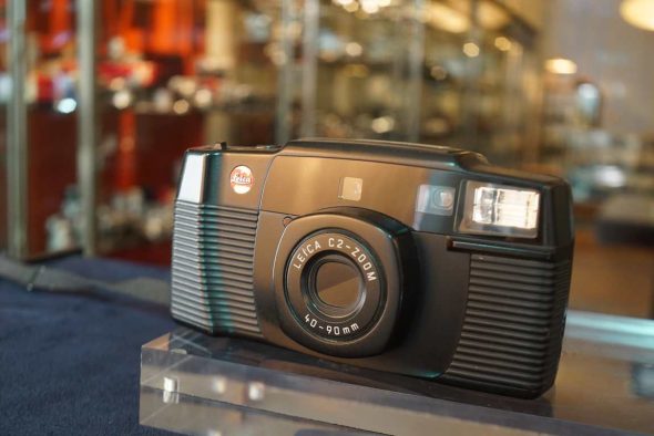 Leica C2 zoom w/ 40-90mm lens