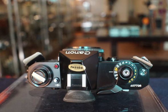 Canon EF body OUTLET, very nice cosmetics