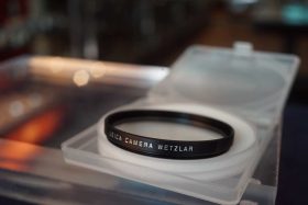 Leica 13035 UVa II filter E49 black in case