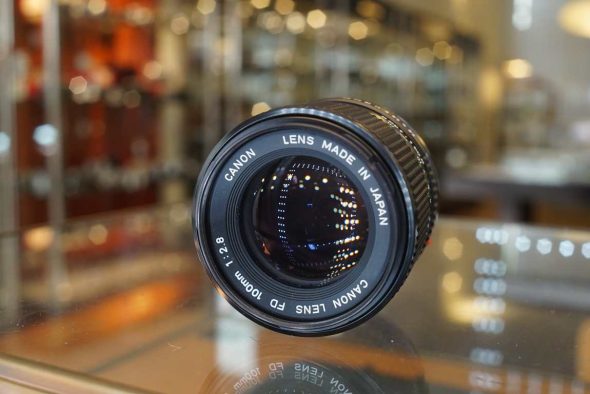 Canon FD 100mm f/2.8 newFD lens