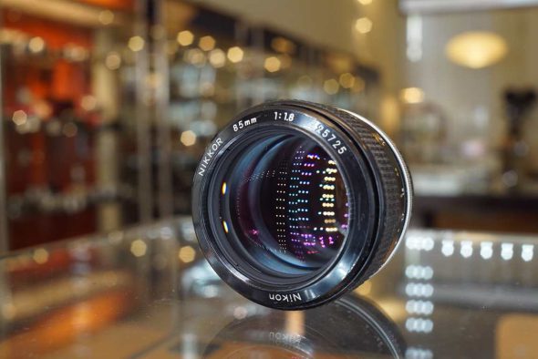 Nikon Nikkor 85mm F/1.8 K-version (Pre-AI) lens