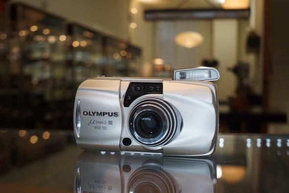 Olympus MJU III Zoom wide 100 w/ 28-100mm lens