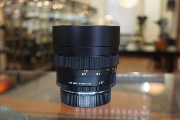 Leica Summilux-R 80mm F/1.4 lens 3-cam