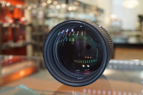Nikon AF DC-Nikkor 135mm F/2D defocus control lens